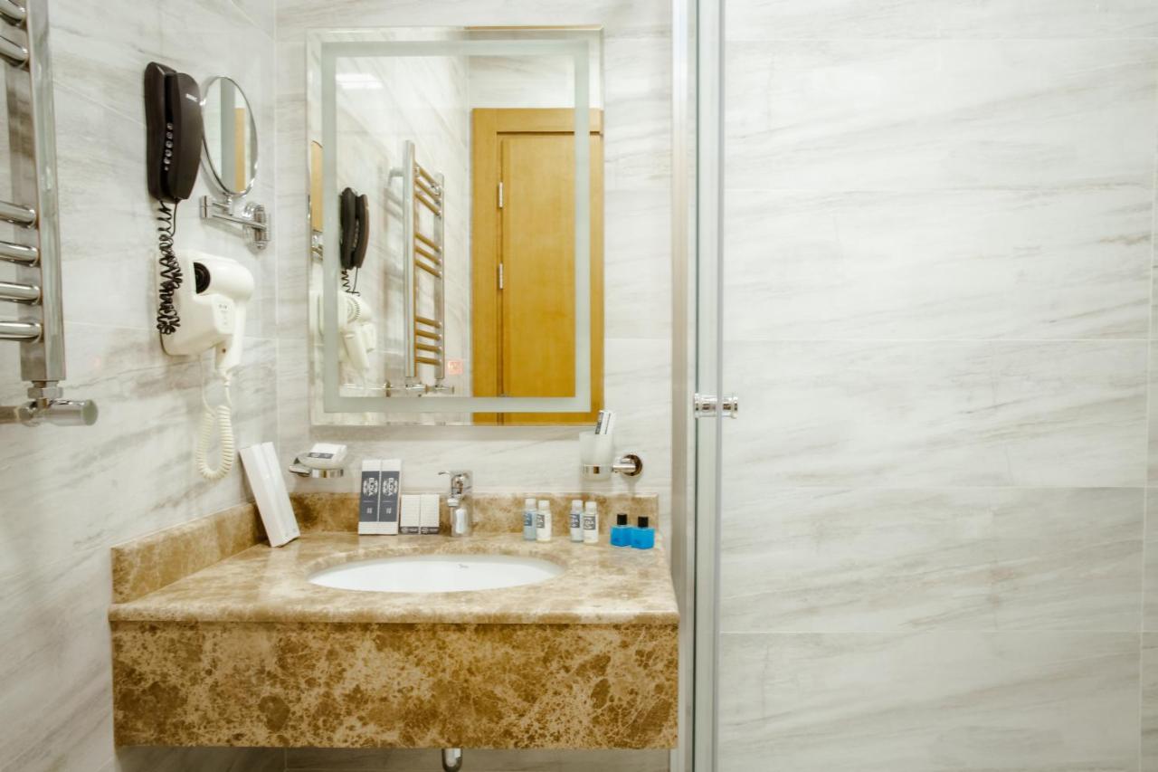 Madison Hotel Μπακού Εξωτερικό φωτογραφία