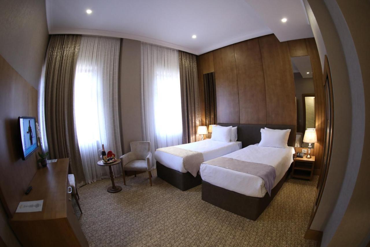 Madison Hotel Μπακού Εξωτερικό φωτογραφία
