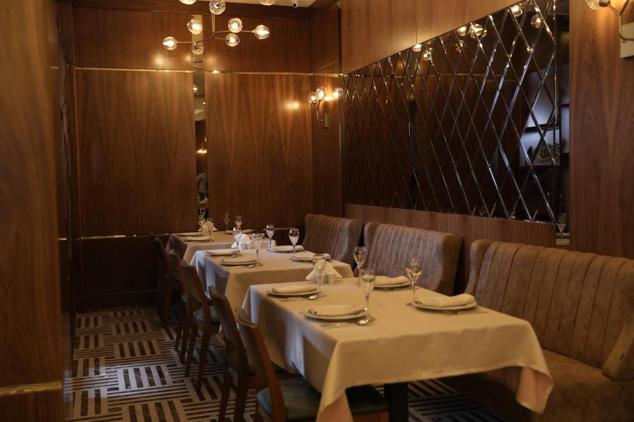 Madison Hotel Μπακού Εξωτερικό φωτογραφία